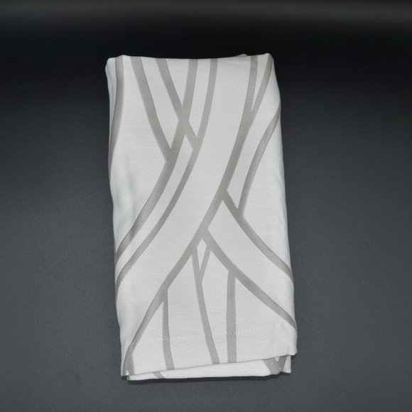 Waterford Napkins set and Placemats - Picture 4 of 7